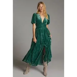 Alexis Rose Holding Horses Velvet Dress Anthropologie The Somerset Maxi Dress: Velvet Edition Color DARK GREEN Alexis Rose Holding Horses Velvet Dress Anthropologie The Somerset Maxi Dress: Velvet Edition Color DARK GREEN
